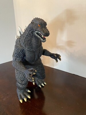 Bandai Godzilla 11