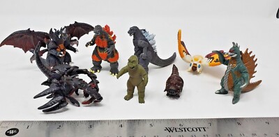 Mixed Lot Of 8 Godzilla Figures 3