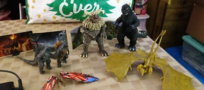 Bandai Toho Godzilla Figure Lot of 6 various sizes-image