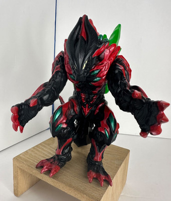 Ultra Monster EX Arch Belial Action Figure - Size 10