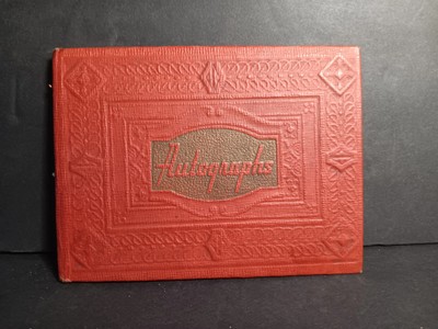 Vintage Autograph Book / Album -  LINDSAY BANNISTER, CHICAGO 1945-image