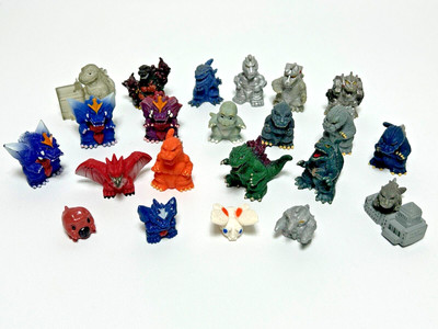 BANDAI SD Godzilla Mini Figure Finger Puppet Set of 22-image