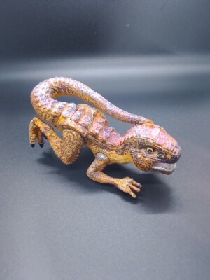 1998 Godzilla Hatchling with Spring Action Egg Toho Trendmasters/ No Egg-image