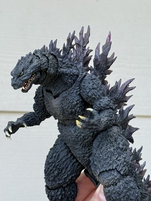 S.H.MonsterArts Godzilla 2000 Millennium Bandai  Loose-image