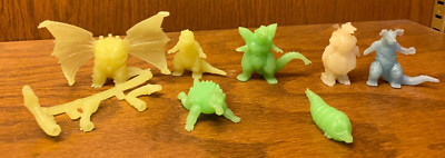 Bandai Godzilla Gashapon figures lot of 7 in mixed color (1-1.5