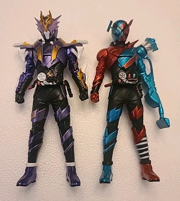 2017 Banpresto KAMEN RIDER CROSS Z / KAMEN RIDER BUILD 2 Action Figures-image