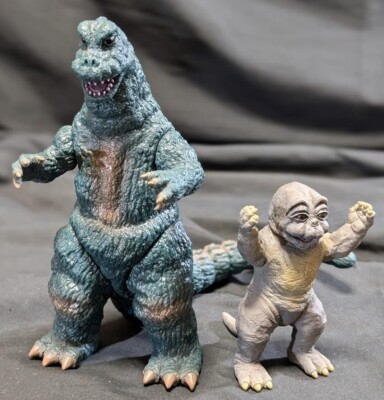 Godzilla & Minilla 