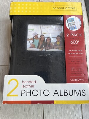 Old Town Premium 2-pack Bonded Black Leather Photo Albums Holds 600 Photos-image
