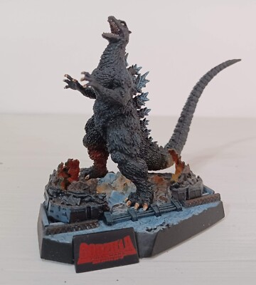 GODZILLA collectible figurine, Bandai, small, excellent condition, S1-117-image