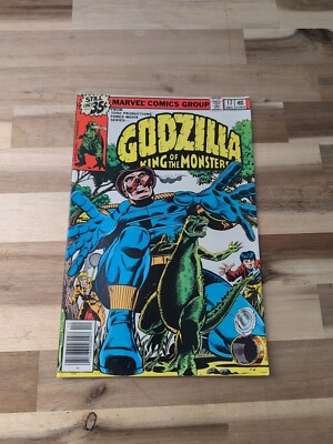 GODZILLA # 17  Marvel Comics 1978 19¢ Combine Ship-image