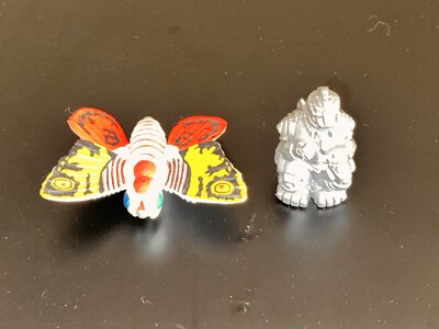 TRENDMASTERS  GODZILLA  KING OF THE MONSTERS HATCHED FIGURE MOTHRA MECHAGODZILLA-image