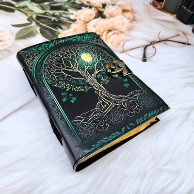 Handmade leather journal notebook zauberbuch leather bound journal notebook-image