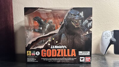 Bandai Tamashii Nations S.H. MonsterArts Godzilla 1995 Birth Ver Action Figure-image