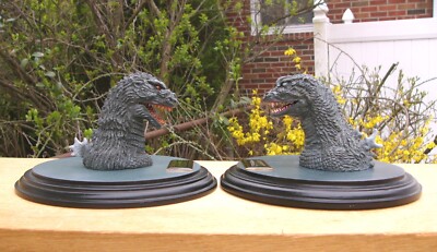 2 Godzilla Monster Heads 1989 & 2001 Movie Figures Rare Collectibles-image
