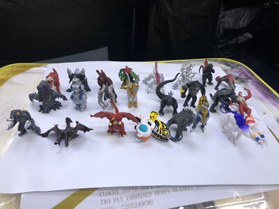 Godzilla Figures Lot Set Of 24 Pieces Small Size-image
