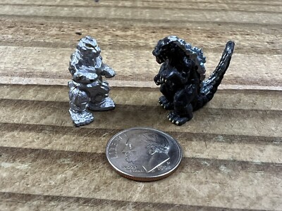 VTG 1994 TOHO Godzilla Micro Battle Playset Mechagodzilla Godzilla Mini Figures-image