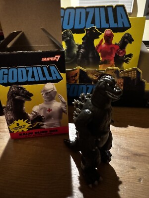 Super 7 ReAction - Godzilla Kaiju Blind Box - GODZILLA 1957 SILVER SCREEN Target-image