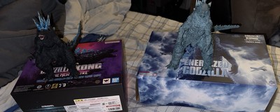 Godzilla x Kong:  S.H.MonsterArts (2024)  and Energized Godzilla HIYA-image