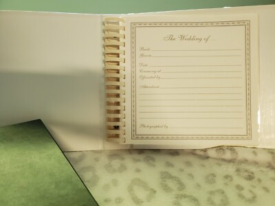 Tap Wedding Photo Albums and Mats-image