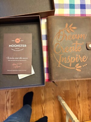 Moonster Handmade Genuine Leather Bound  Embossed Heart Journal Unlined-image