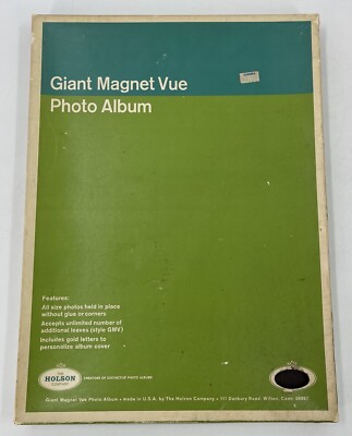 The Holson Company Magnet Vue Photo Album Walnut Cover Gold Trim 12.5” X 16.5”-image