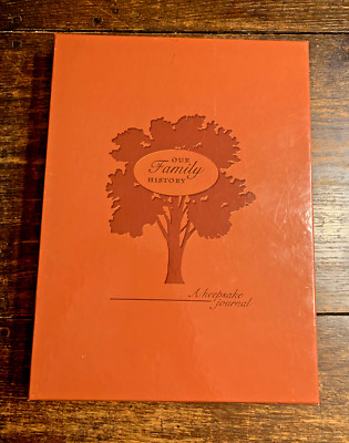 Our Family History, A keepsake Journal, Italian Leatherette NEW IN BOX -image