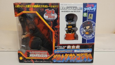 Bandai Toy's Dream Project Limited Edition Meltdown Godzilla & Character Mix-image